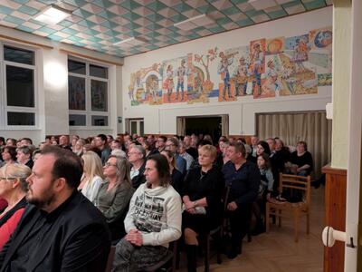 PXL_20251129_171853079