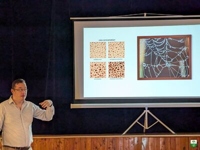 PXL_20260306_180120246